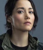 Sandrine Holt